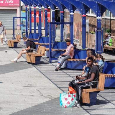 << Bus Hub >> Gravesend