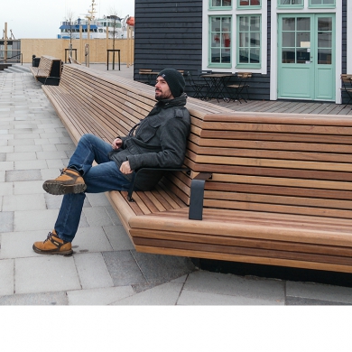 Mobilier urbain- Cliffhanger Bench, Helsingborg (SE)